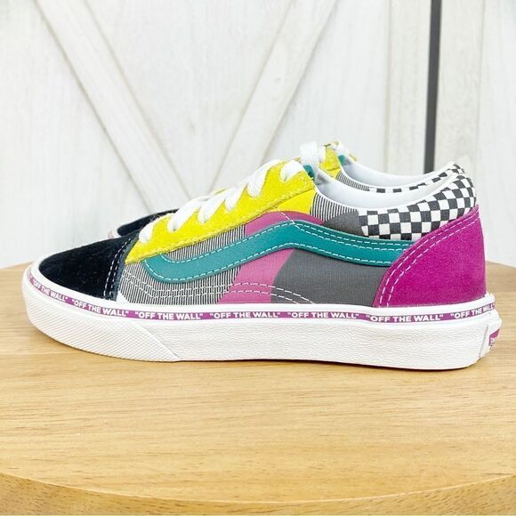 Vans Off The Wall Old Skool Juxtapoze Multicolor Lace Up Sneakers Youth Size 1 - Picture 3 of 11